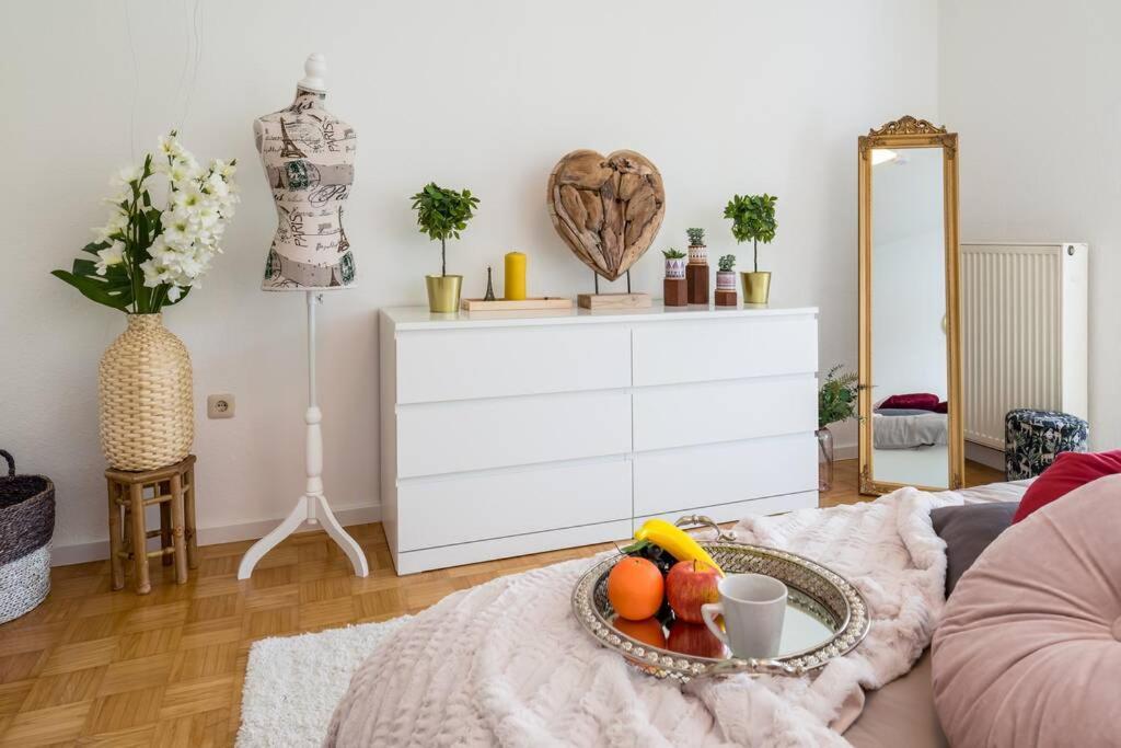Eg Rechts -Wunderschone 80M² Grosse 3-Zimmer City Wohnung Nahe Salzburg Freilassing Exterior photo
